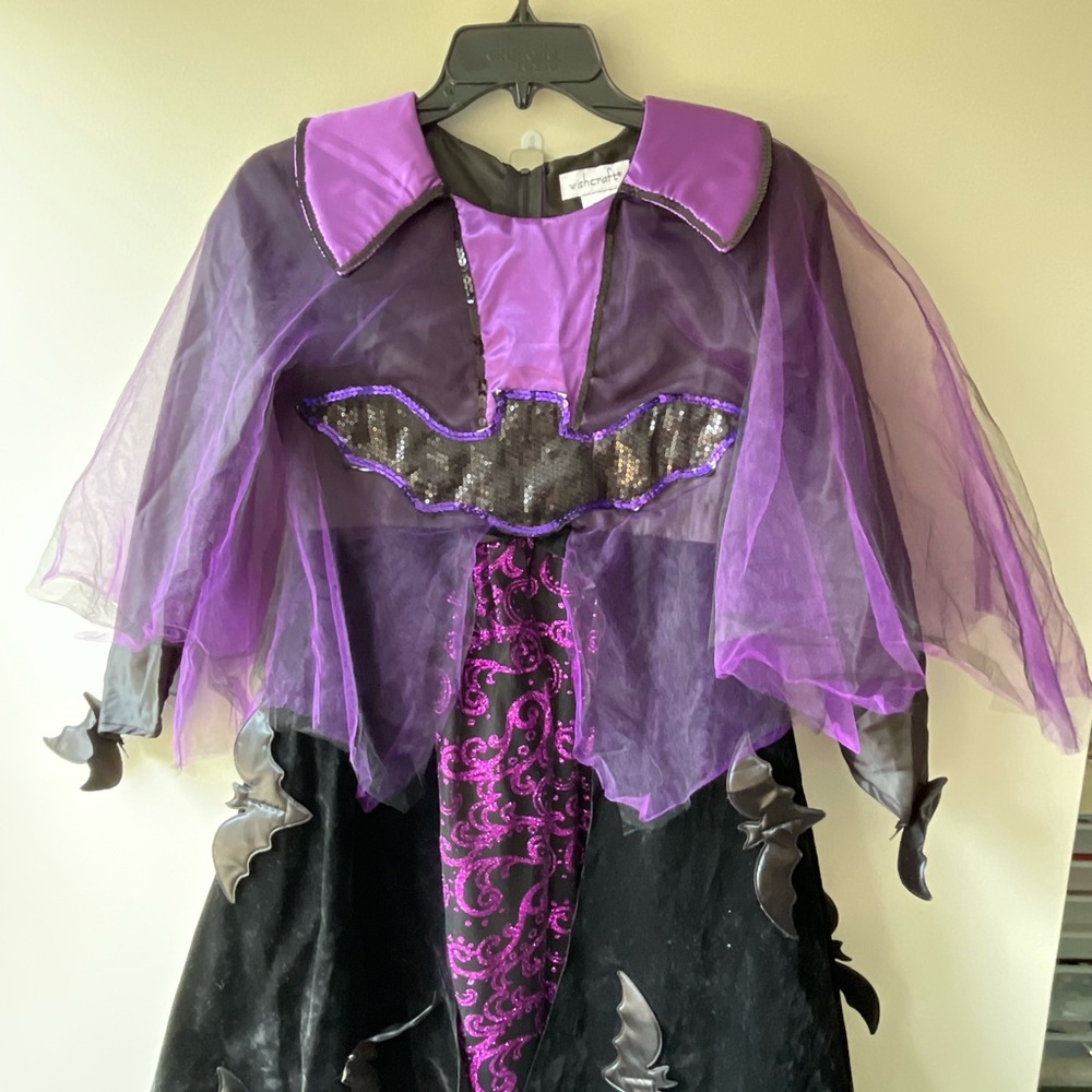 Wishcraft Enchanting Queen of Bats Costume
